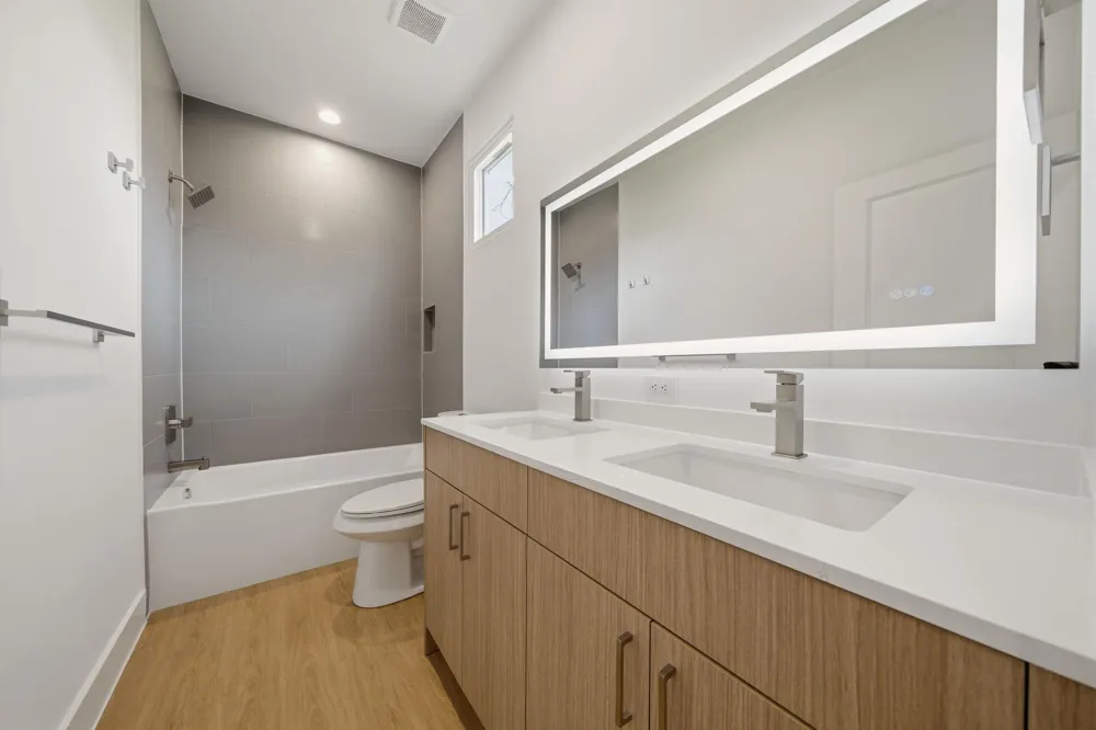 6514 Luce Street #B Houston, TX 77087