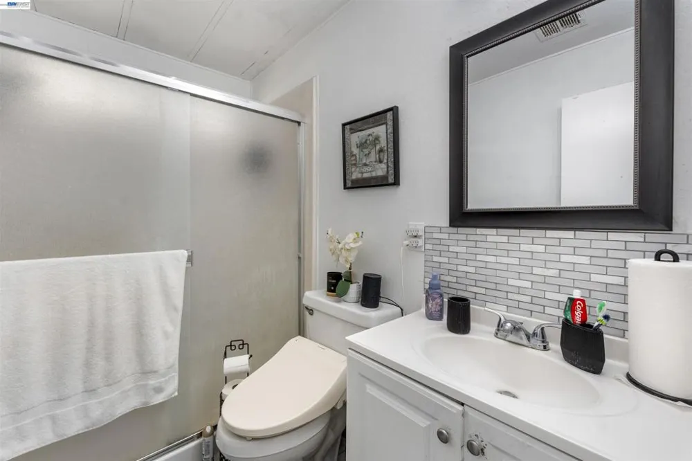 4141 Deep Creek Rd Fremont, CA 94555