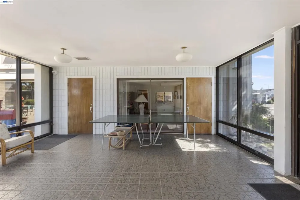 4141 Deep Creek Rd Fremont, CA 94555
