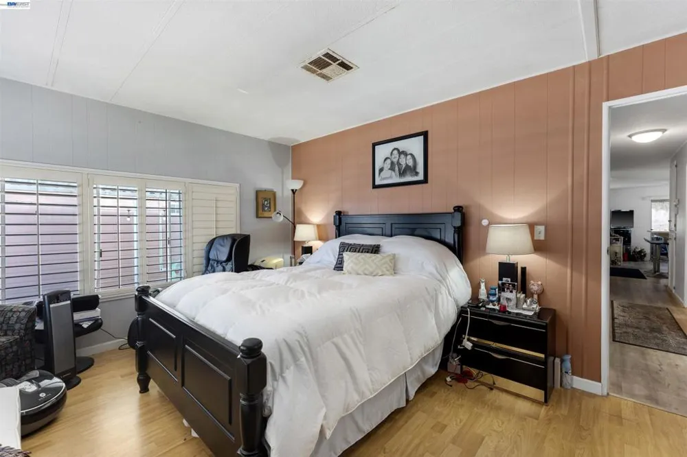4141 Deep Creek Rd Fremont, CA 94555