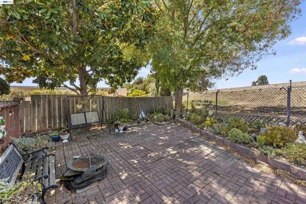 4141 Deep Creek Rd Fremont, CA 94555