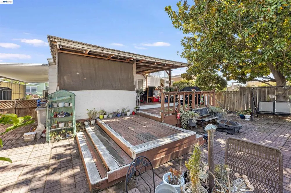 4141 Deep Creek Rd Fremont, CA 94555