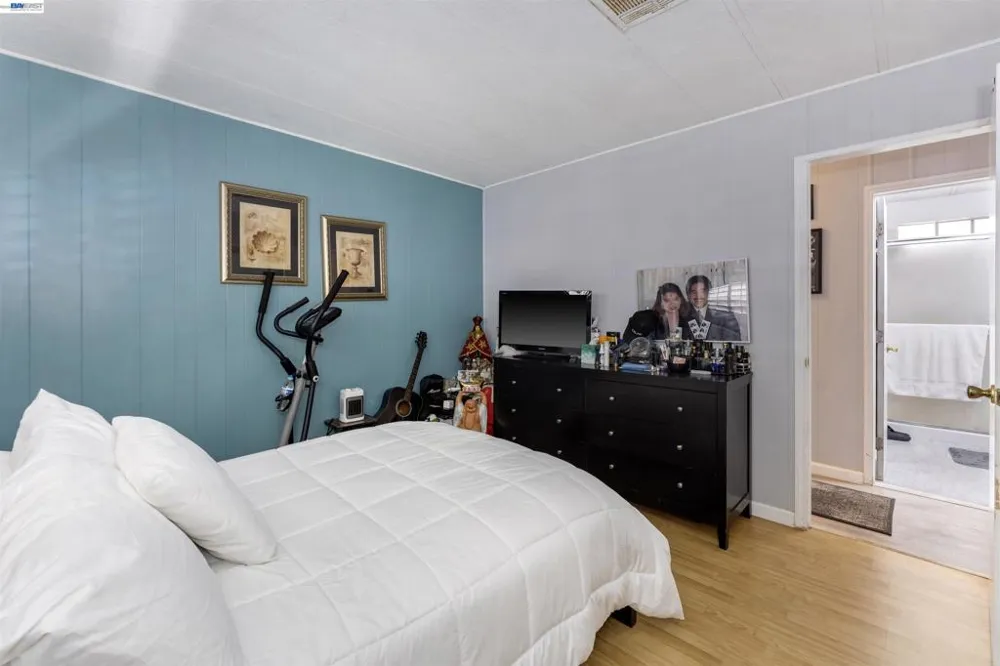 4141 Deep Creek Rd Fremont, CA 94555