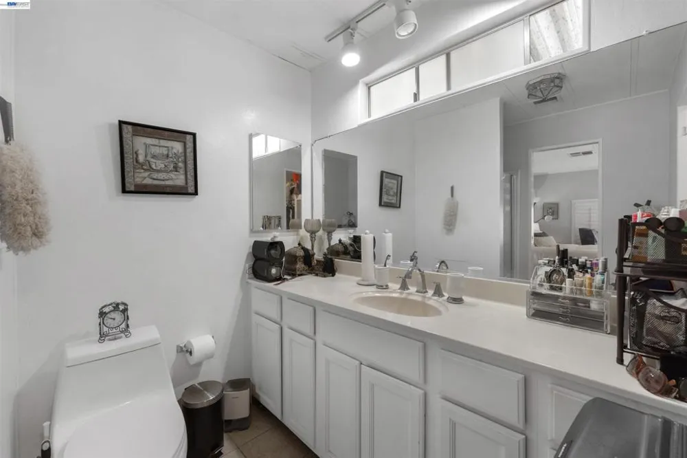 4141 Deep Creek Rd Fremont, CA 94555