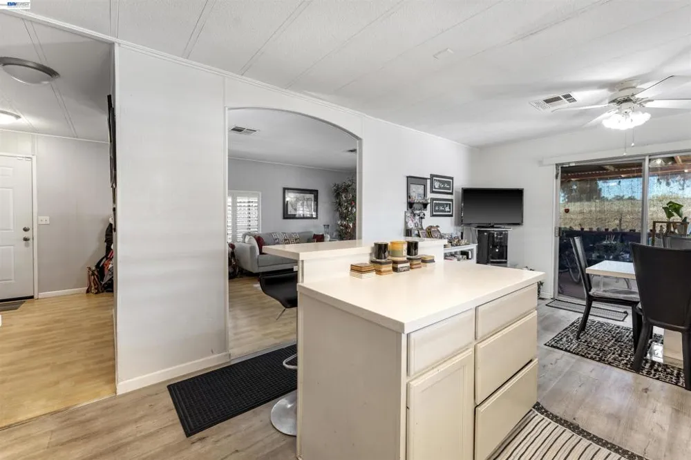 4141 Deep Creek Rd Fremont, CA 94555