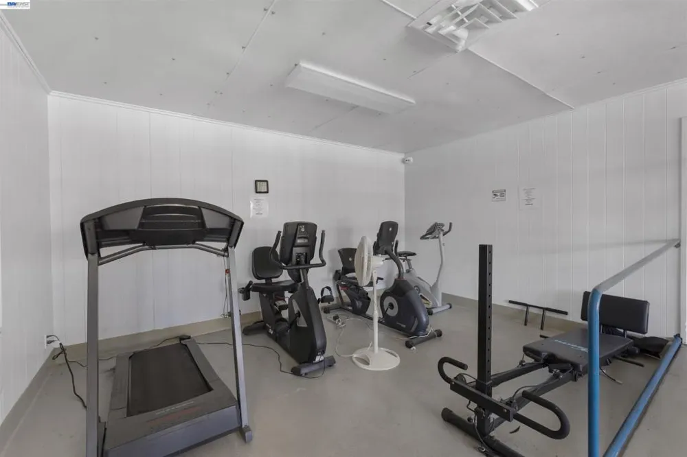 4141 Deep Creek Rd Fremont, CA 94555