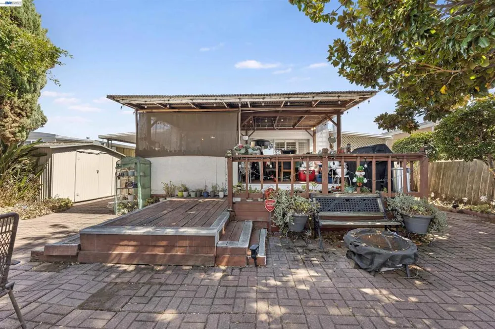 4141 Deep Creek Rd Fremont, CA 94555