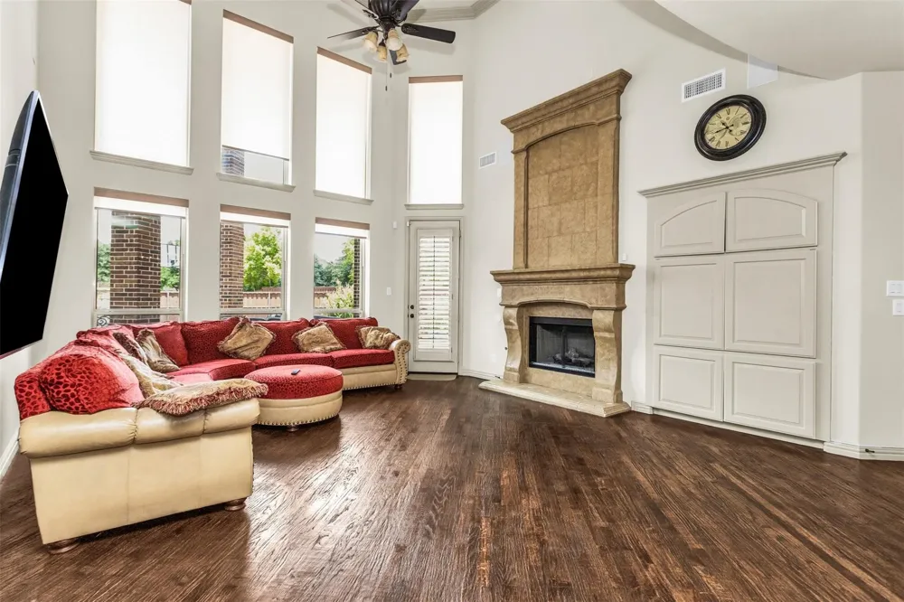 1838 Olney Drive Allen, TX 75013
