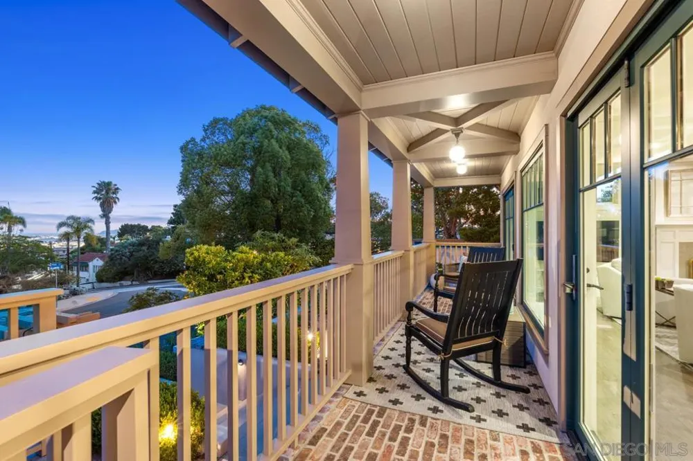 3929 Alameda San Diego, CA 92103