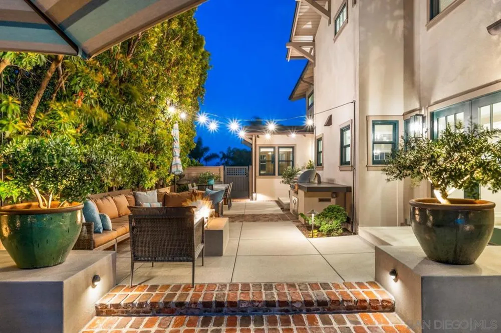 3929 Alameda San Diego, CA 92103