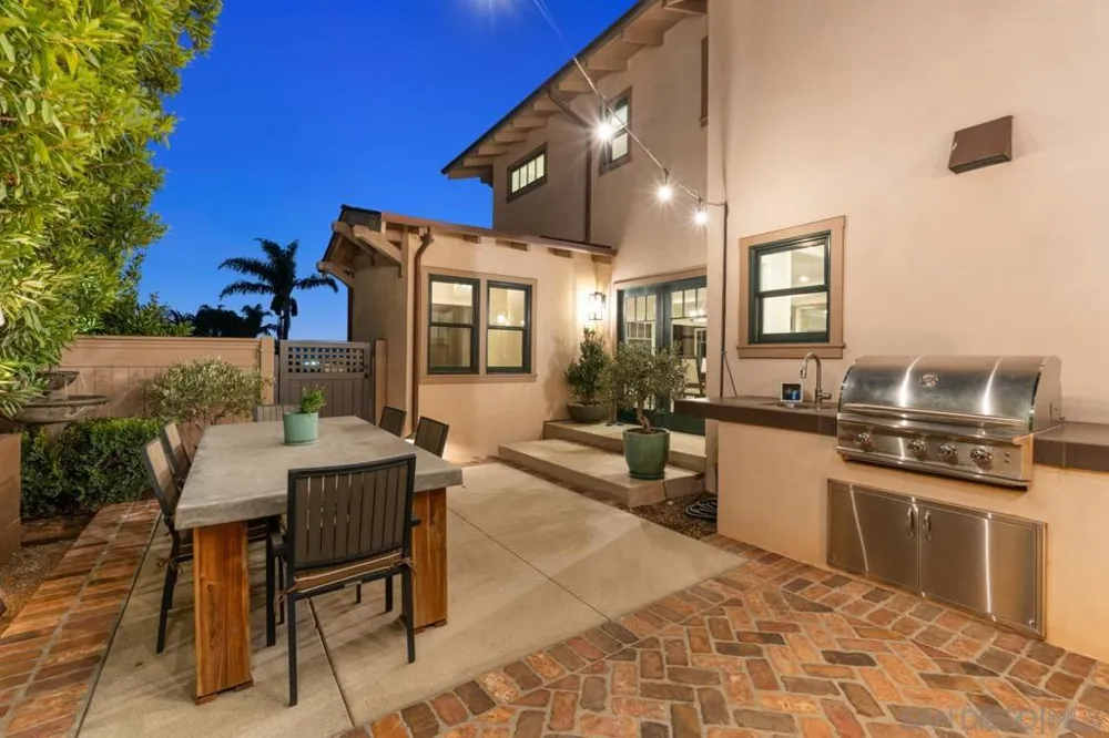 3929 Alameda San Diego, CA 92103