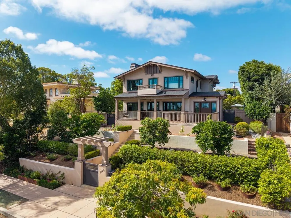 3929 Alameda San Diego, CA 92103