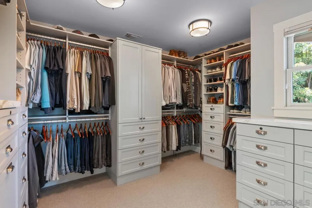 3929 Alameda San Diego, CA 92103