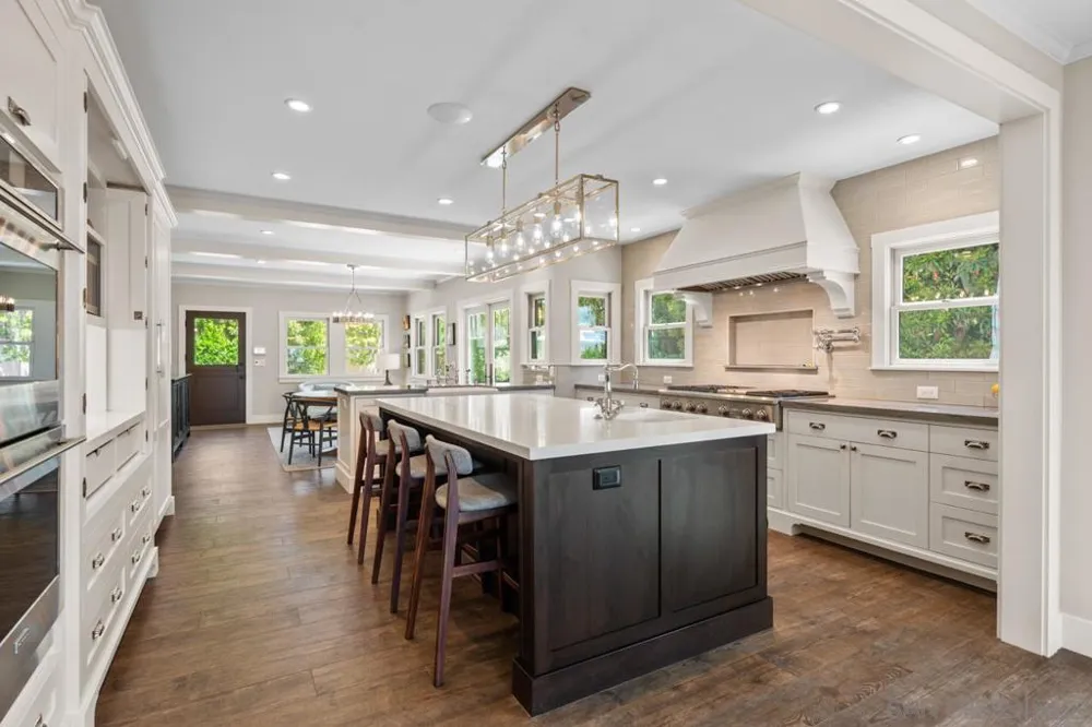 3929 Alameda San Diego, CA 92103