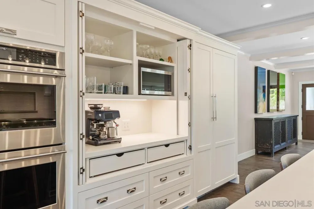3929 Alameda San Diego, CA 92103