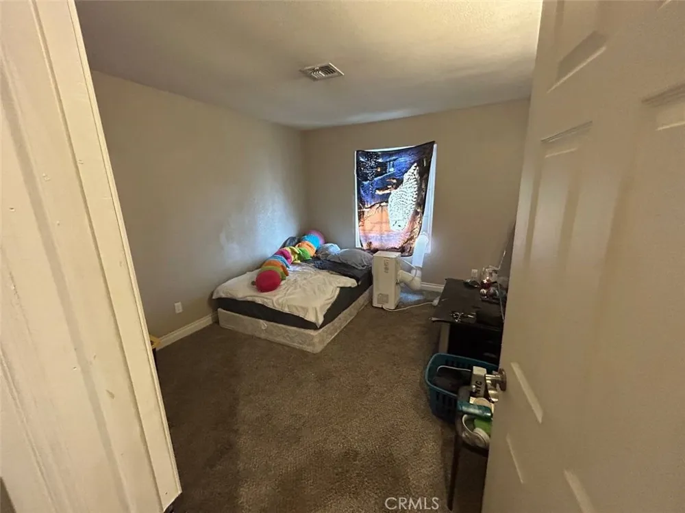 32257 Zircon Lucerne Valley, CA 92356