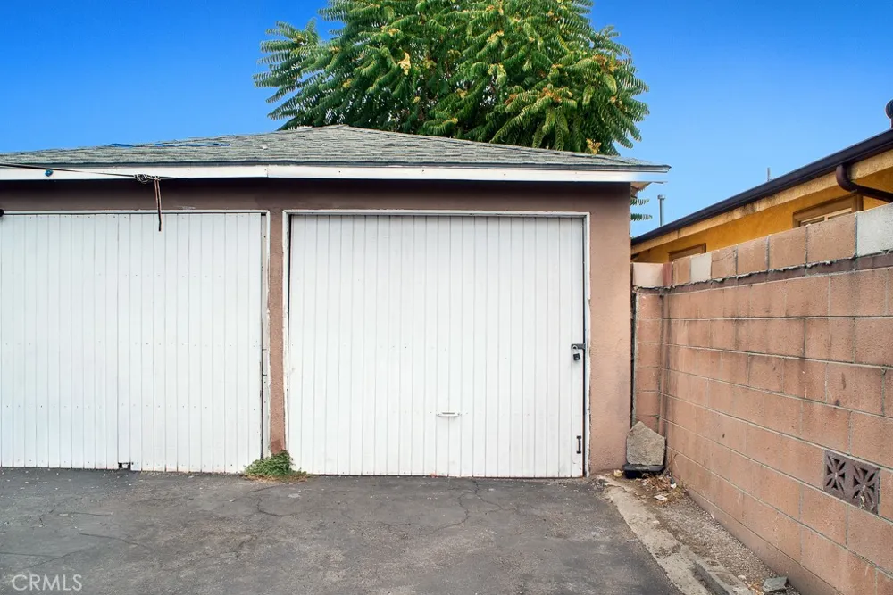 14850 Polk Sylmar, CA 91342