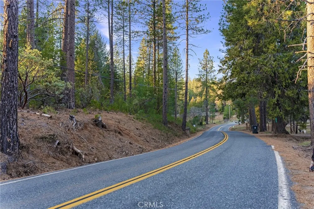 86 Coutolenc Road Magalia, CA 95954