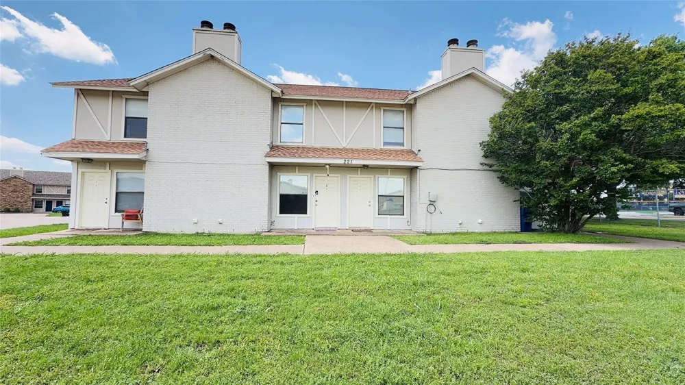 221 Meadow Court Keller, TX 76248
