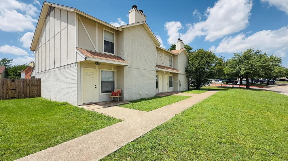 221 Meadow Court Keller, TX 76248
