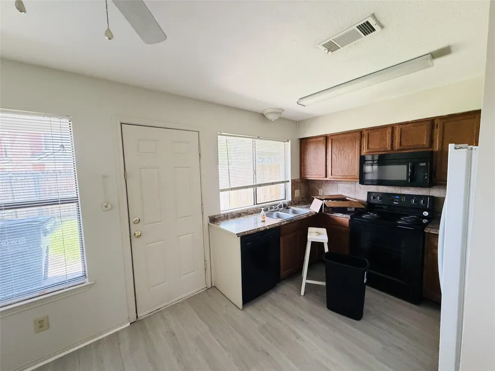 221 Meadow Court Keller, TX 76248