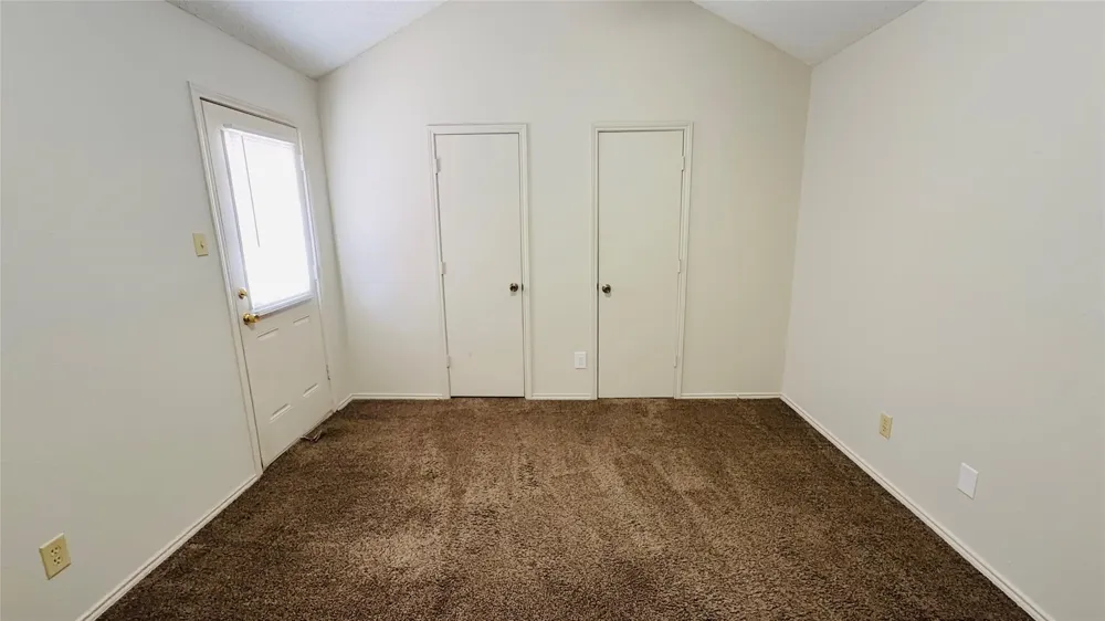 221 Meadow Court Keller, TX 76248