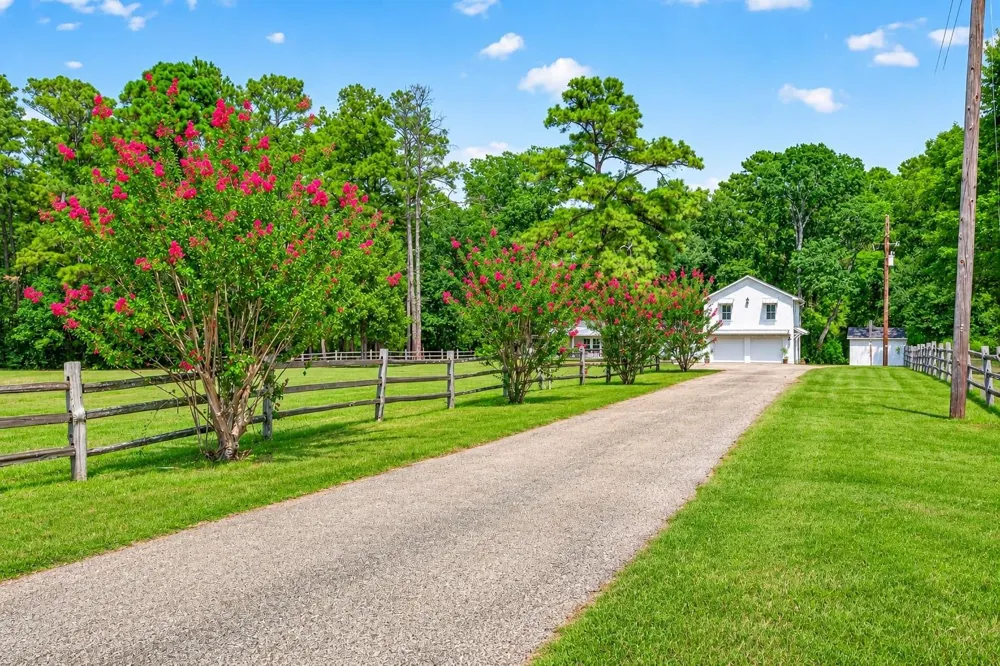 11580 Forest Trails Drive Willis, TX 77318