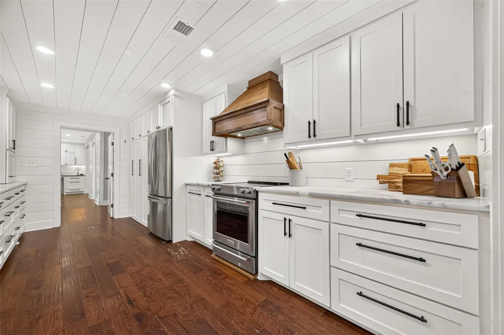 11580 Forest Trails Drive Willis, TX 77318