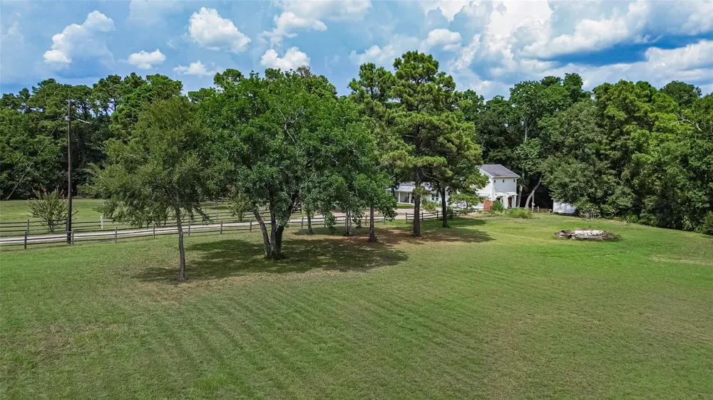 11580 Forest Trails Drive Willis, TX 77318