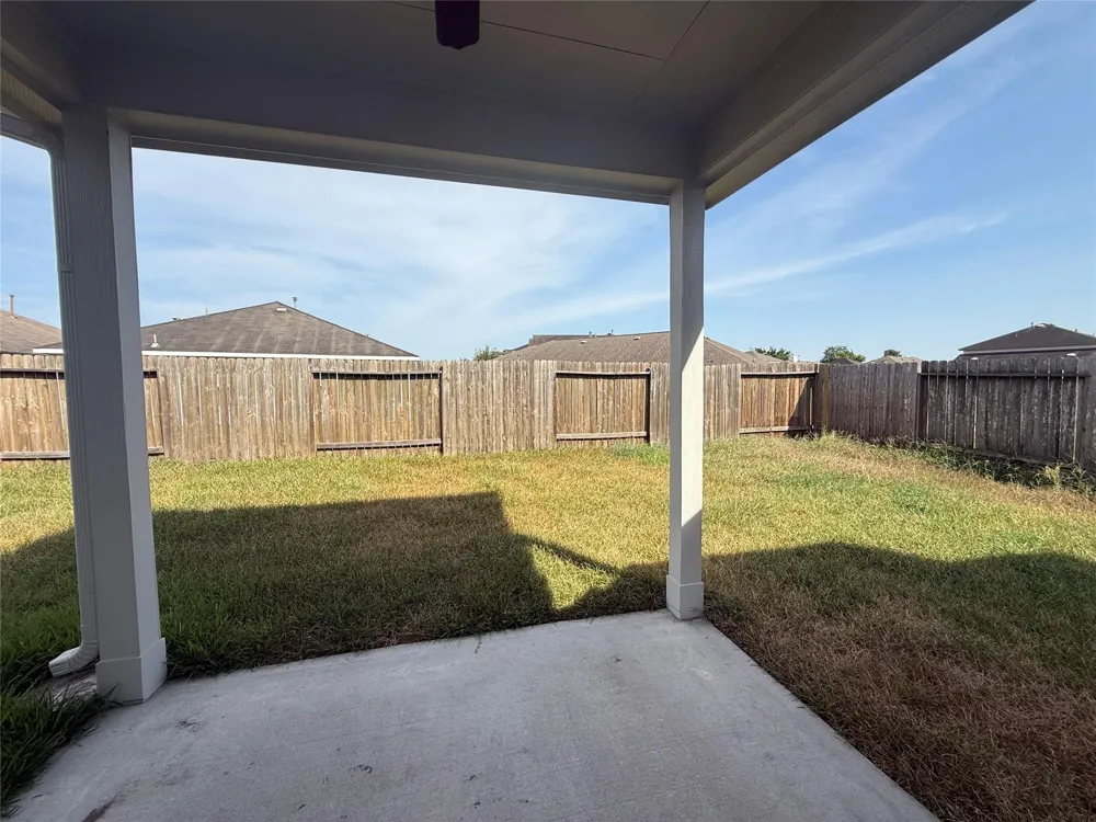 2407 Cactus Bend Drive Humble, TX 77396