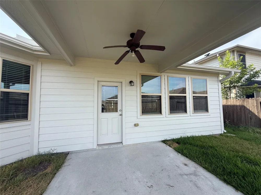 2407 Cactus Bend Drive Humble, TX 77396