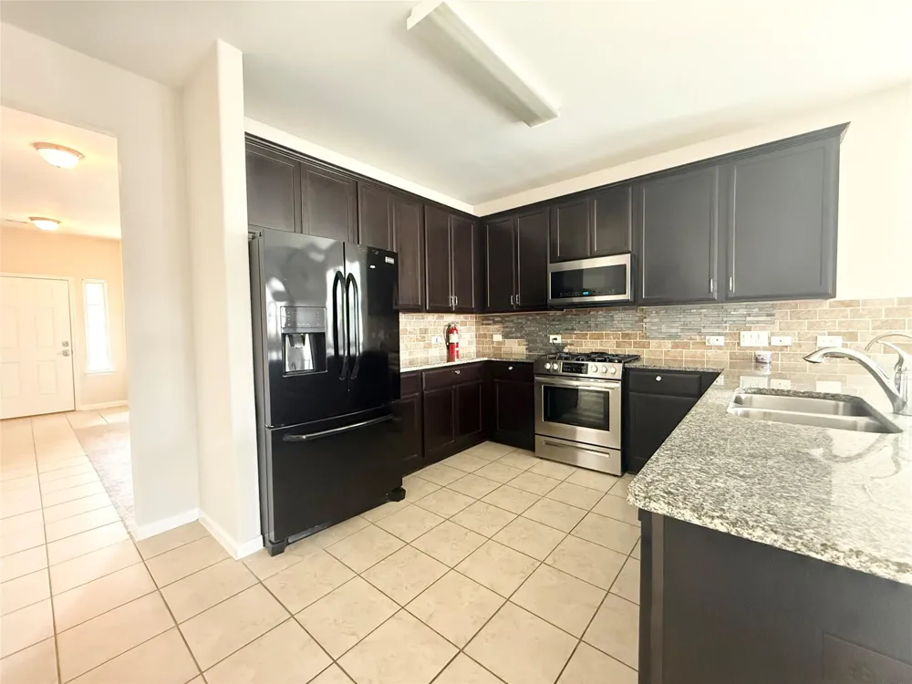 2407 Cactus Bend Drive Humble, TX 77396