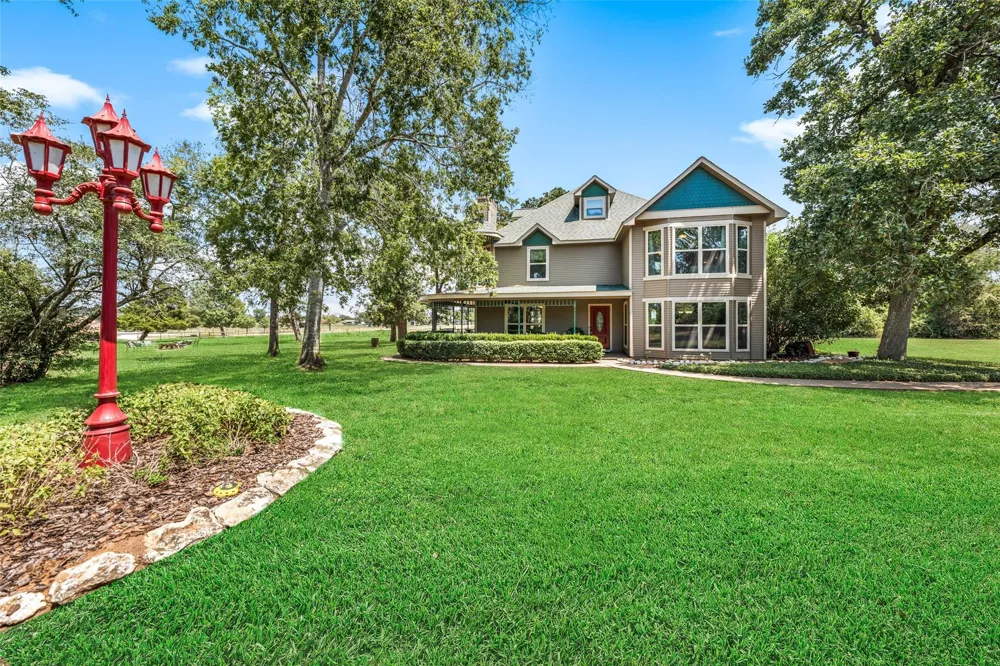 25948 Nelson Road Hempstead, TX 77445
