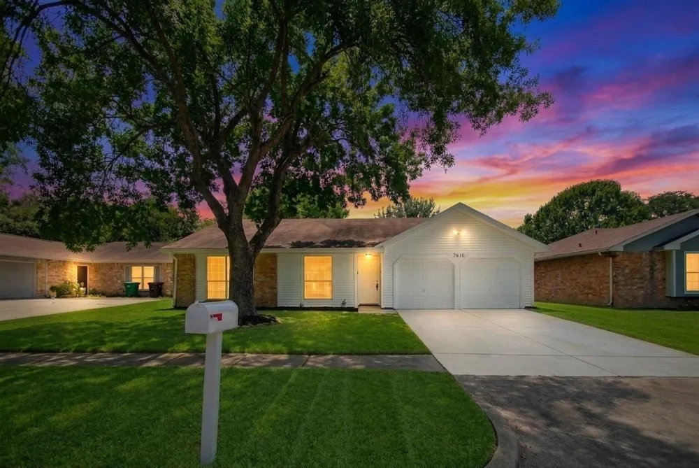 7010 Tara Drive Richmond, TX 77469