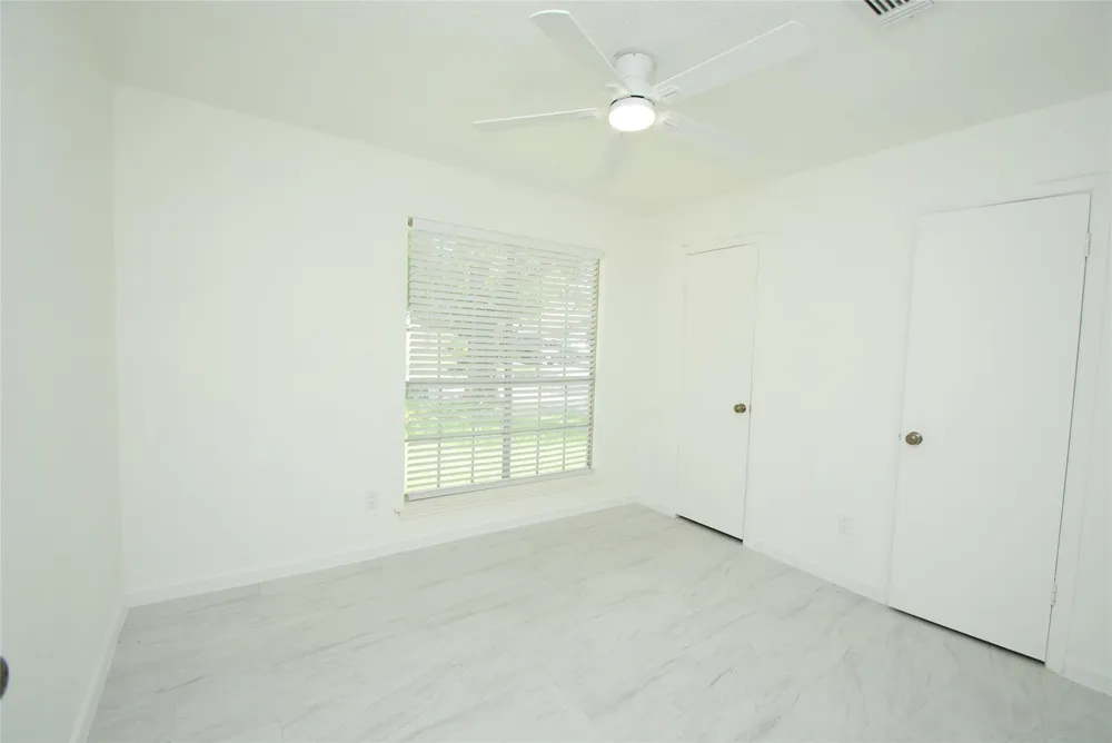 7010 Tara Drive Richmond, TX 77469
