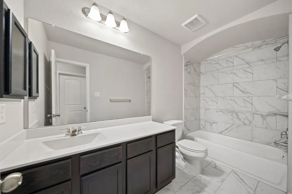 8802 Mallow Rose Way Rosharon, TX 77583
