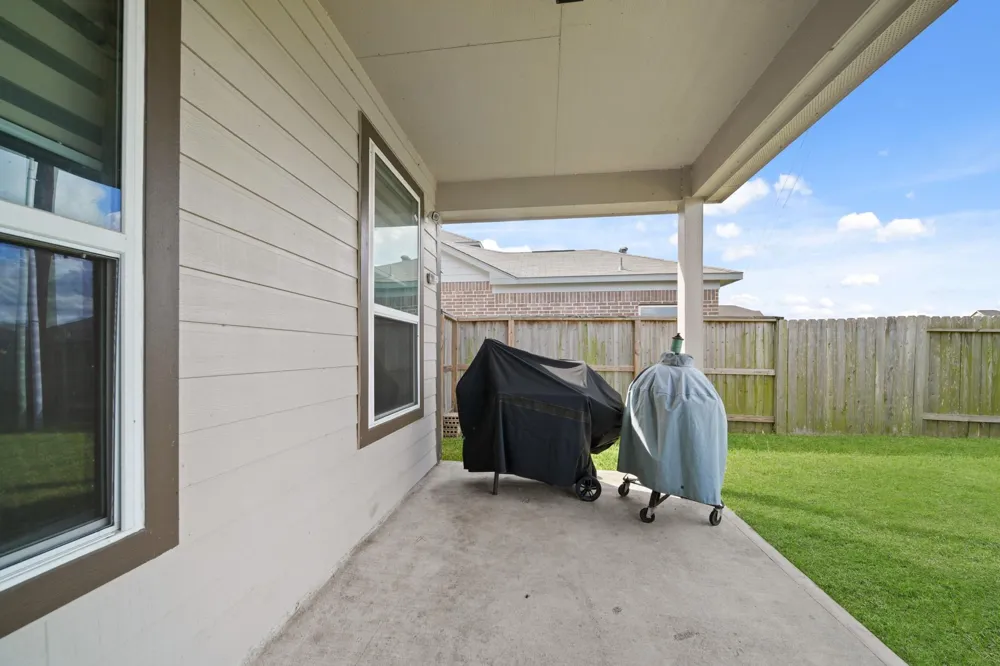 8802 Mallow Rose Way Rosharon, TX 77583