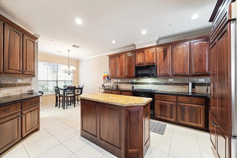 4319 Stonebrook Lane Missouri City, TX 77459