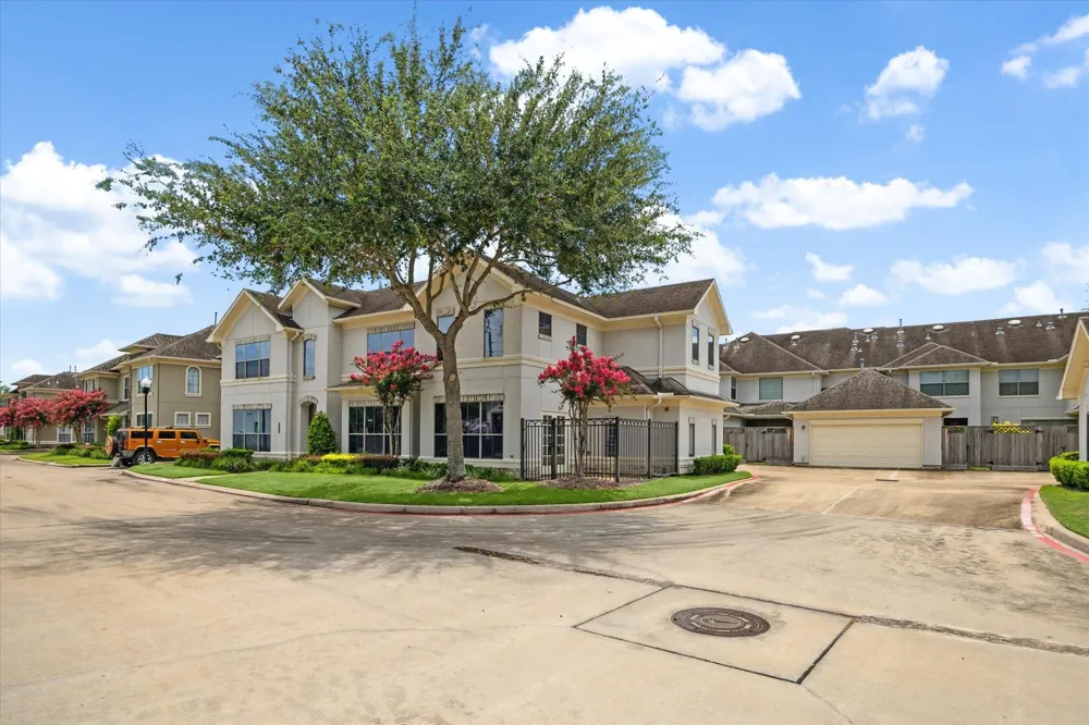 4319 Stonebrook Lane Missouri City, TX 77459