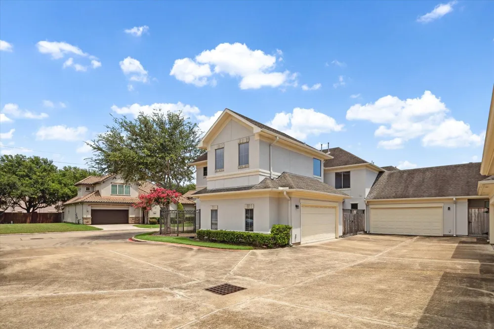 4319 Stonebrook Lane Missouri City, TX 77459