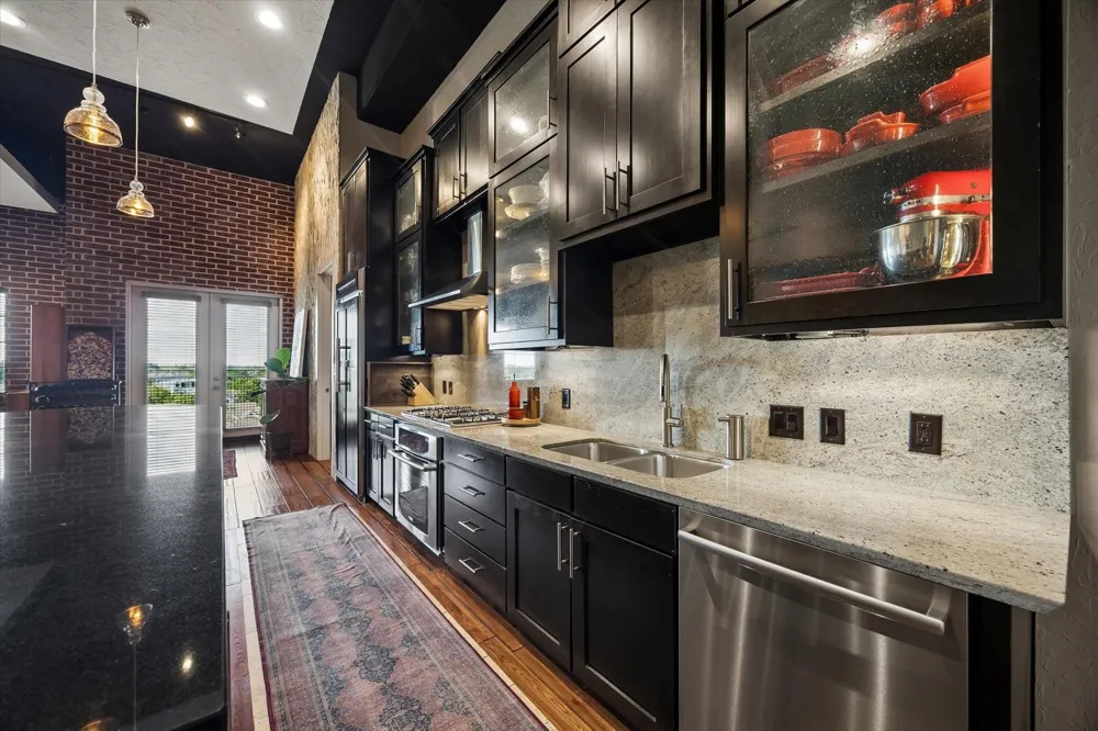 1111 Studewood Street #609 Houston, TX 77008