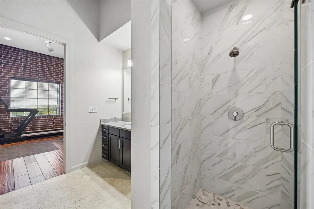 1111 Studewood Street #609 Houston, TX 77008