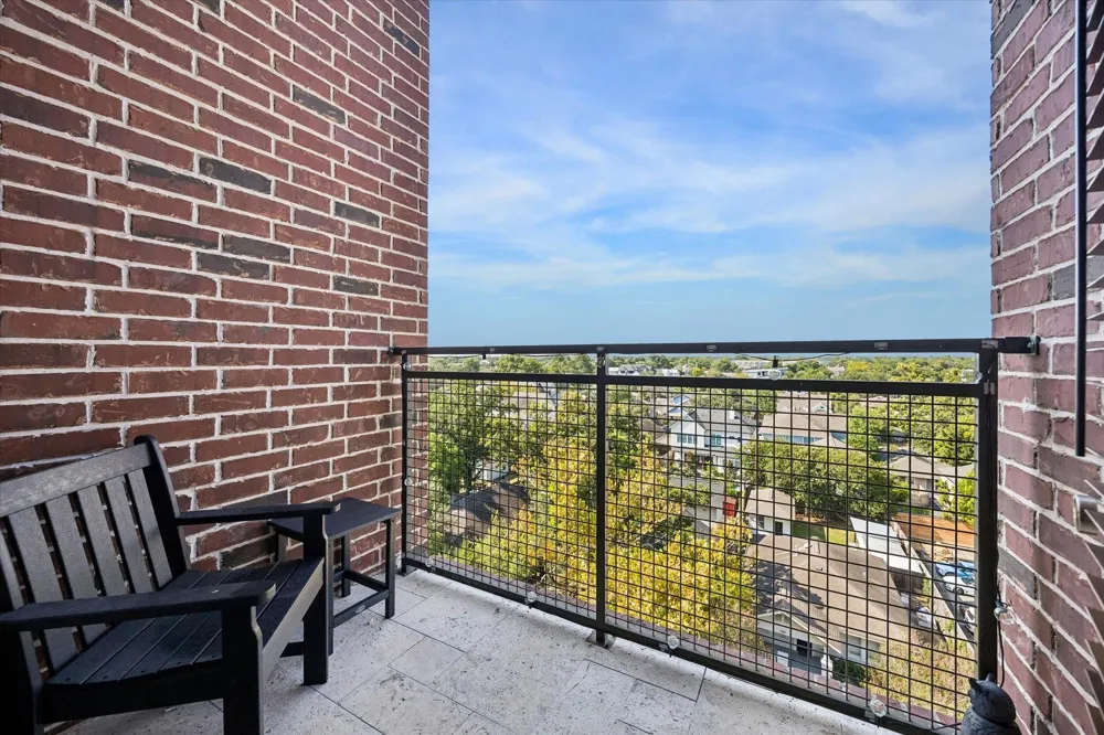 1111 Studewood Street #609 Houston, TX 77008