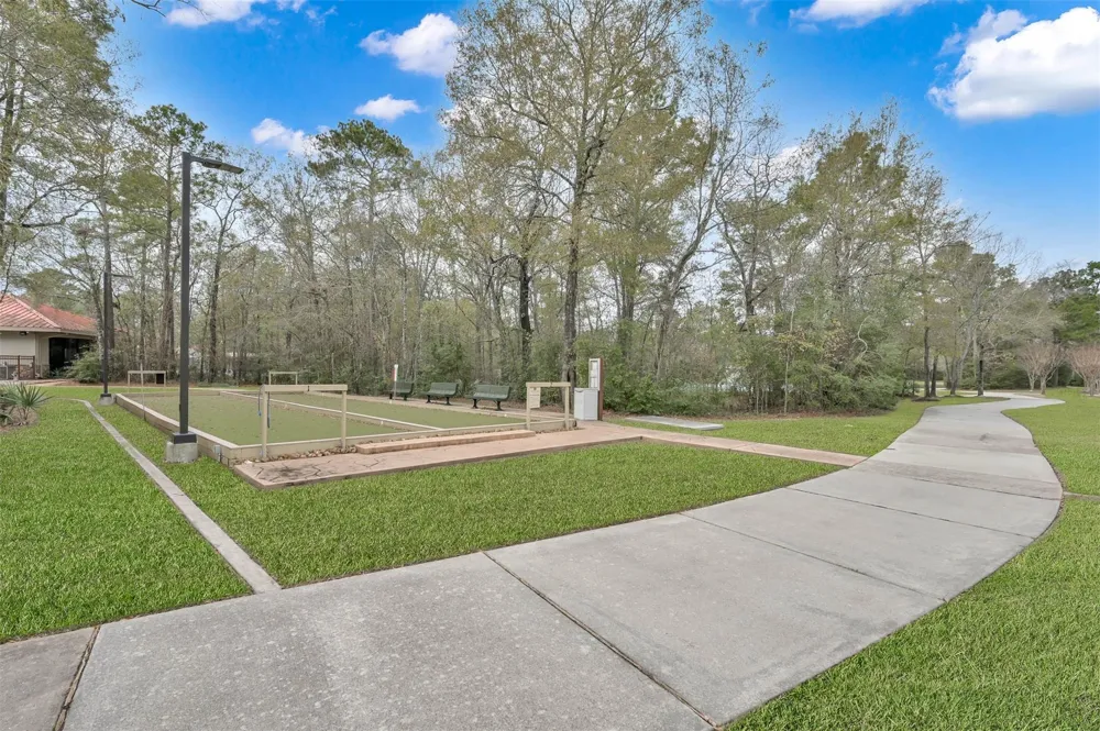 26 Greenwich Place Conroe, TX 77384