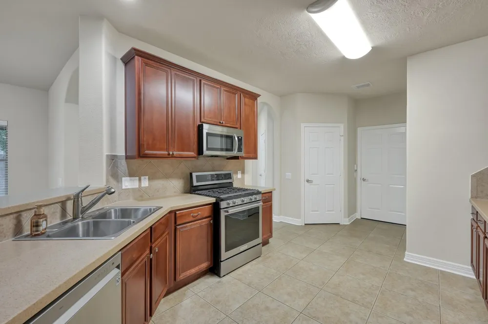 26 Greenwich Place Conroe, TX 77384