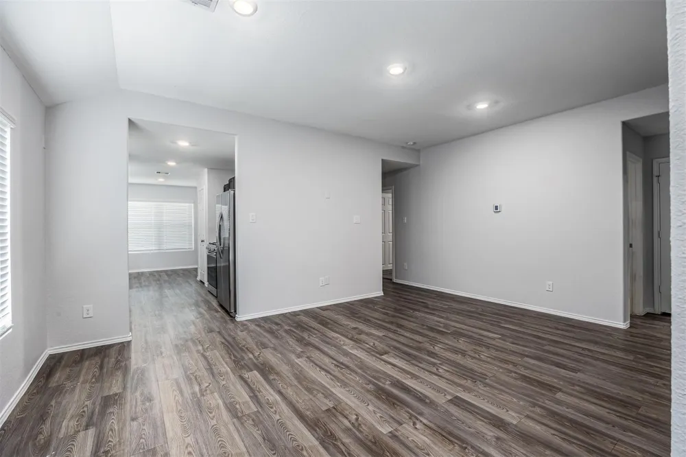 8603 River Crest Drive Baytown, TX 77521