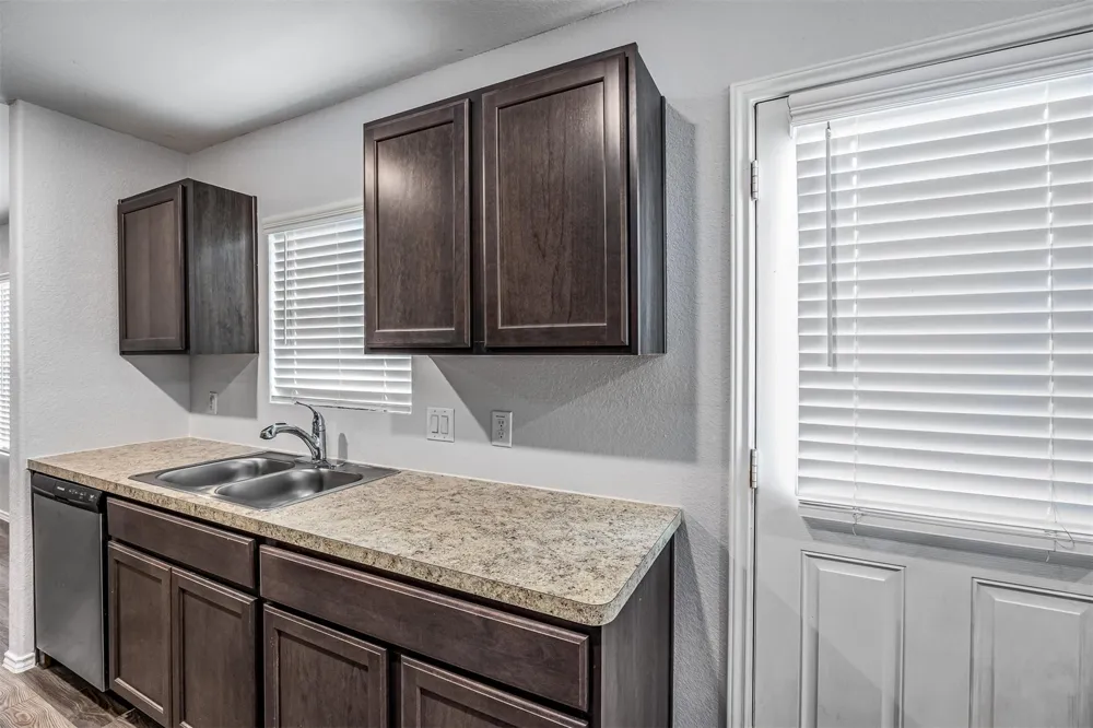 8603 River Crest Drive Baytown, TX 77521