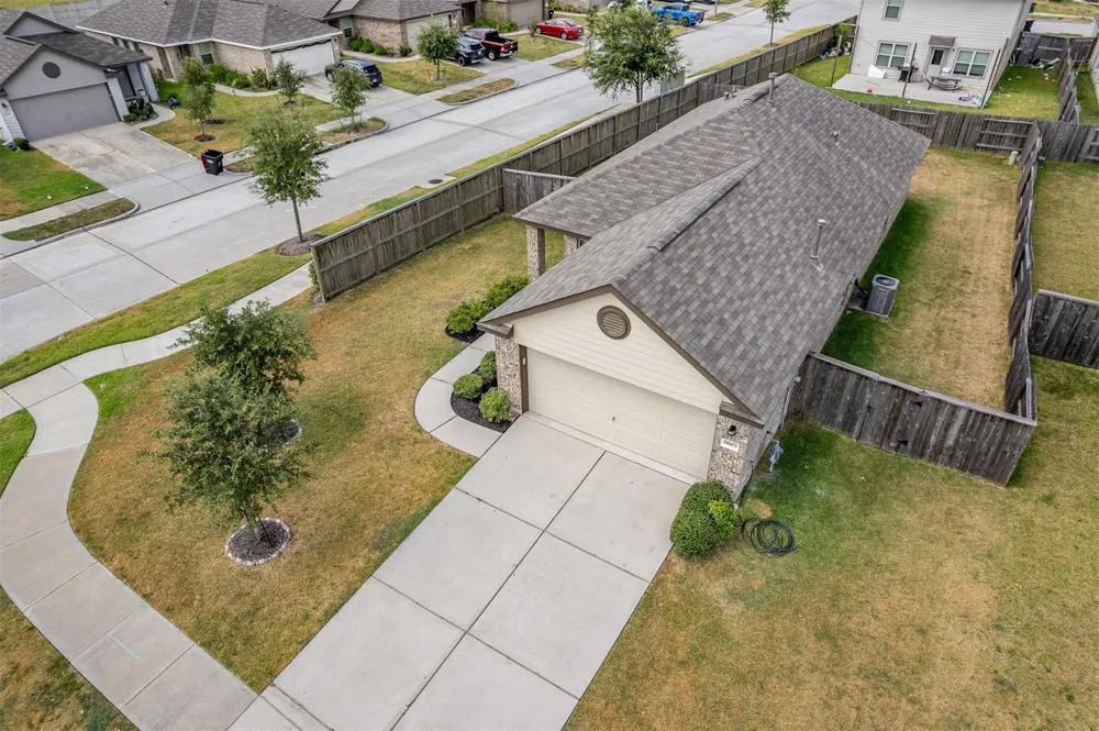 8603 River Crest Drive Baytown, TX 77521
