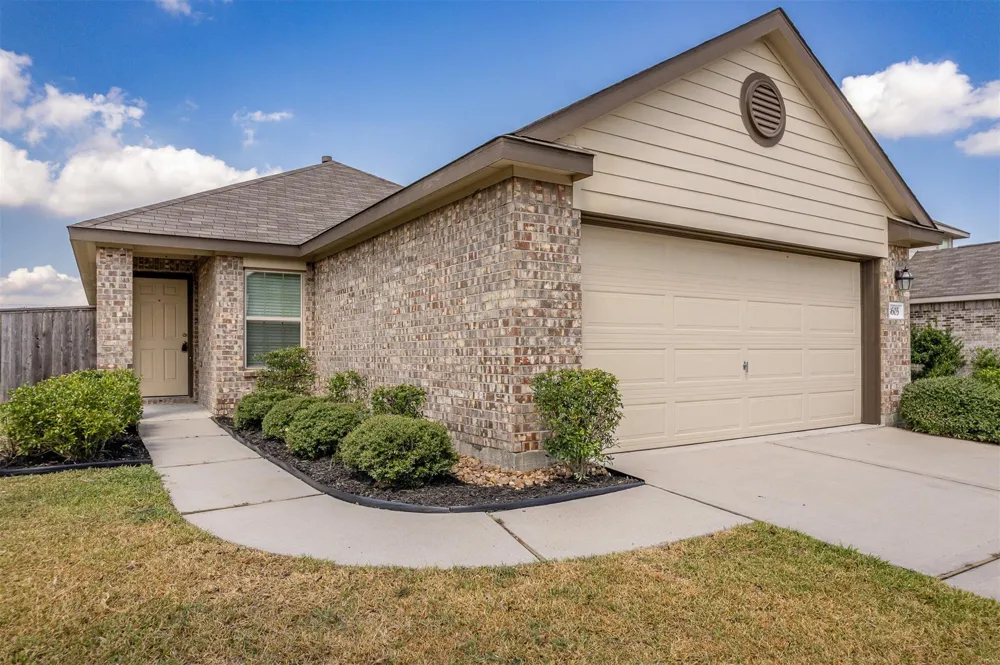 8603 River Crest Drive Baytown, TX 77521