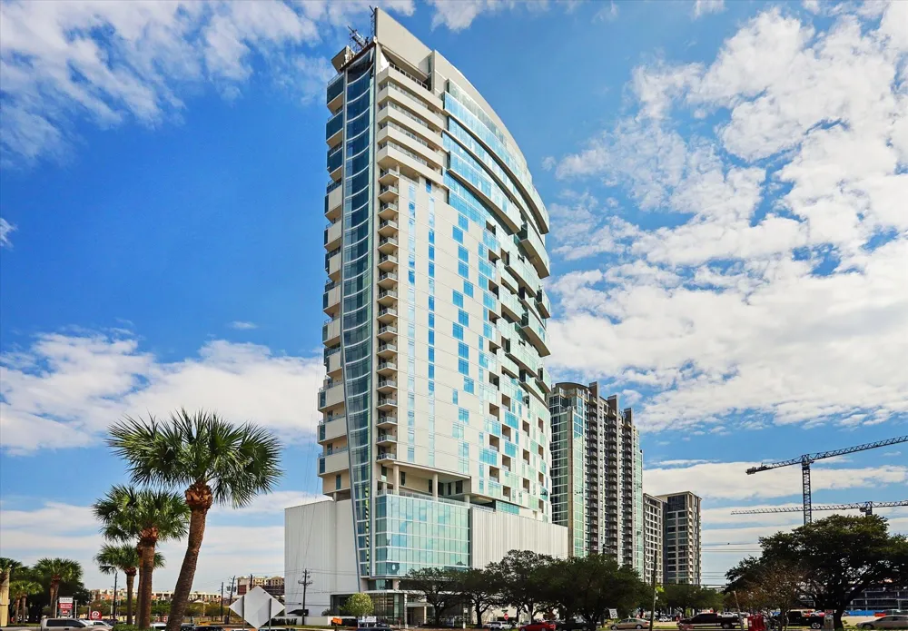 4521 San Felipe #1503 Houston, TX 77027